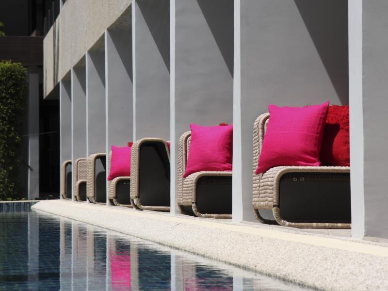 B - Lay Tong Resort Phuket Buitenkant foto