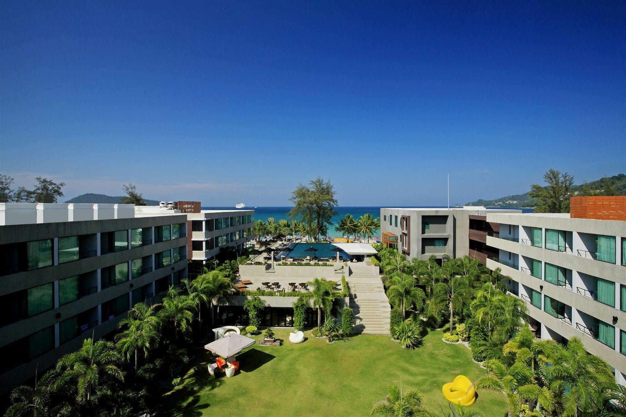 B - Lay Tong Resort Phuket Buitenkant foto