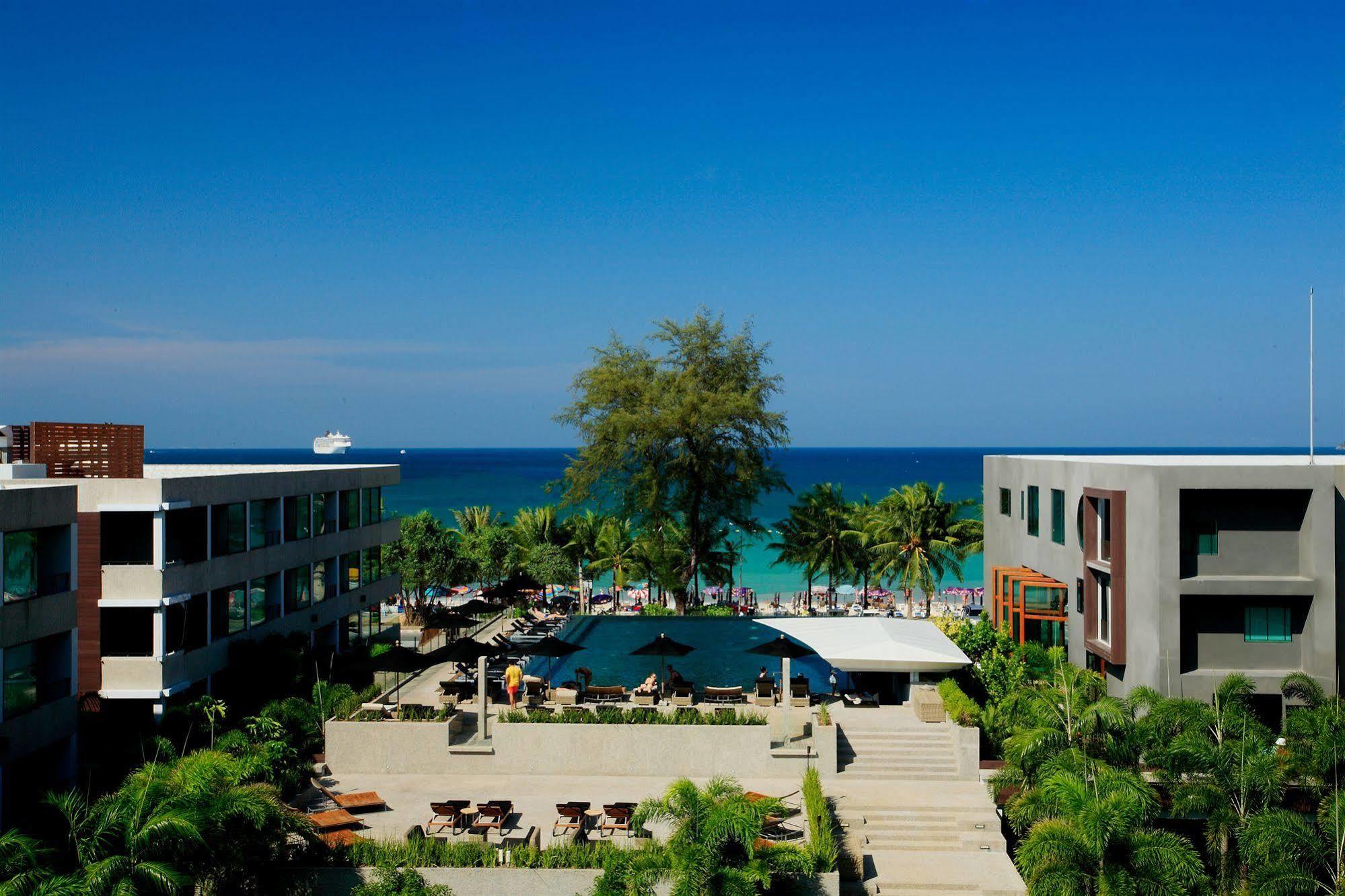 B - Lay Tong Resort Phuket Buitenkant foto